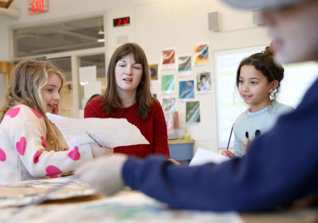 Ash Kopperl '20 with students in the Coolidge Art Studio